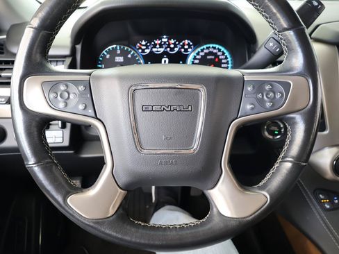 Used 2019 GMC Yukon XL Denali w/ Open Road Package AWD/4WD image 59