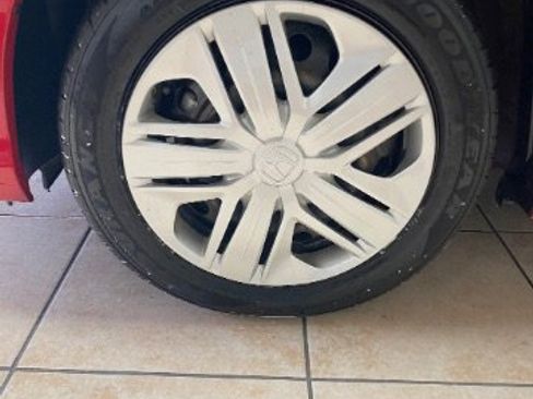 Used 2020 Honda Fit LX image 34