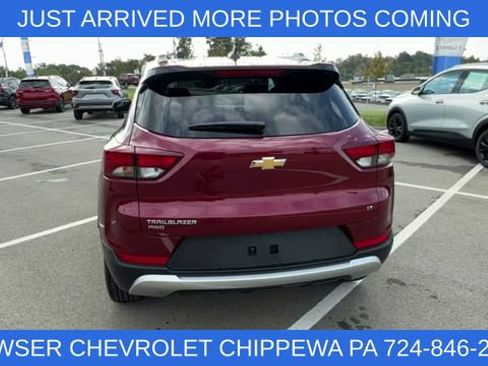 Used 2023 Chevrolet TrailBlazer LT w/ Convenience Package image 7