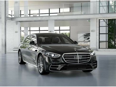 New 2026 Mercedes-Benz S 580e 4MATIC Sedan image 10