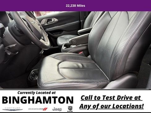 Used 2020 Chrysler Pacifica Touring-L w/ Advanced Safetytec Group image 9