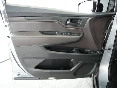 Used 2019 Honda Odyssey EX image 39