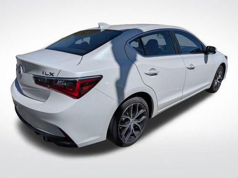 Used 2022 Acura ILX w/ Premium Package FWD image 3