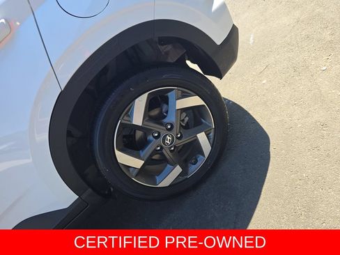 Certified 2026 Hyundai Venue SEL FWD image 34