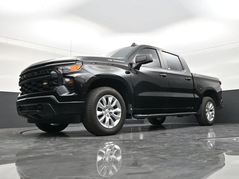 Used 2024 Chevrolet Silverado 1500 Custom RWD image 20