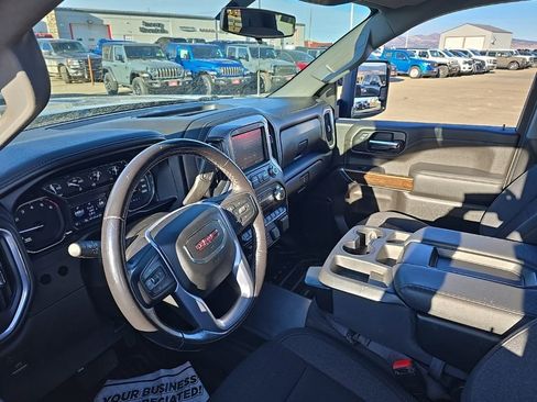 Used 2022 GMC Sierra 2500 SLE w/ X31 Off-Road Package image 14