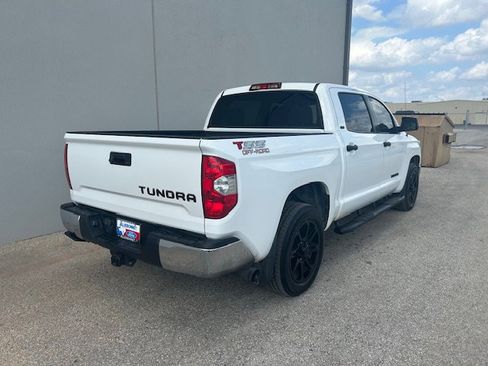 Used 2019 Toyota Tundra SR5 w/ SR5 Upgrade Package image 5