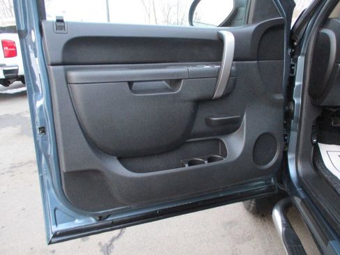 Used 2013 Chevrolet Silverado 2500 LT w/ Interior Plus Package image 34