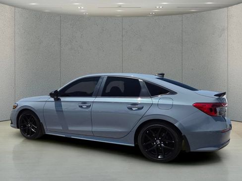 Used 2024 Honda Civic Sport image 6
