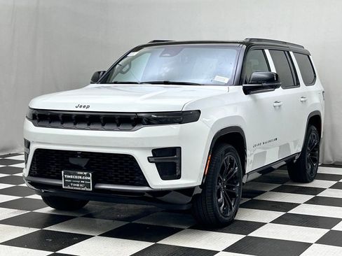 New 2026 Jeep Grand Wagoneer Summit AWD/4WD image 4