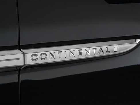 Used 2017 Lincoln Continental Reserve w/ Luxury Package image 59