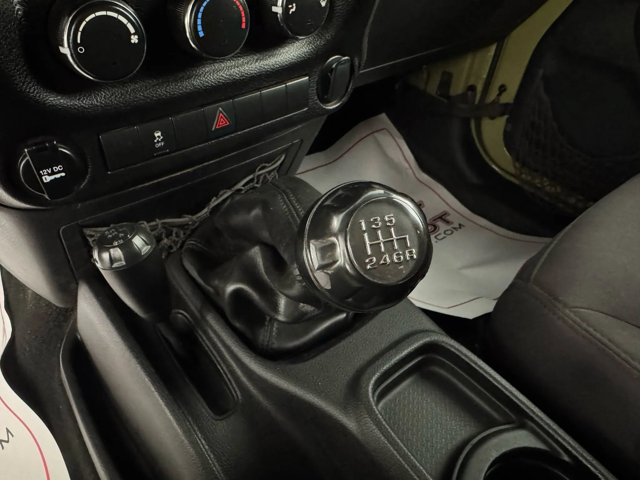 Used 2013 Jeep Wrangler Sport AWD/4WD image 19