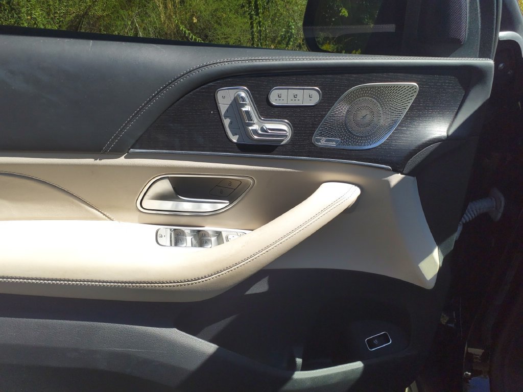 Used 2023 Mercedes-Benz GLS 63 AMG 4MATIC image 21
