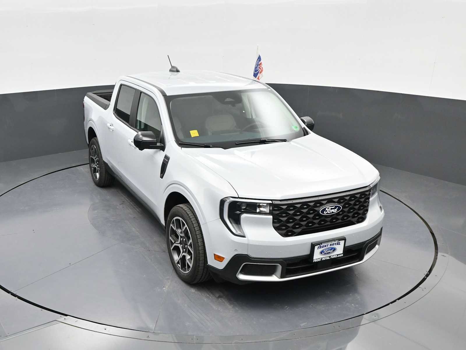Used 2025 Ford Maverick Lariat w/ 4K Tow Package AWD/4WD image 34