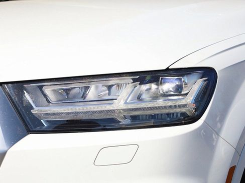 Used 2019 Audi Q7 3.0T Prestige w/ Prestige Package image 2