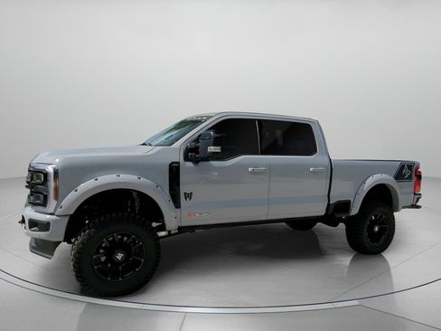 Used 2025 Ford F250 Lariat w/ Lariat Ultimate Package image 14