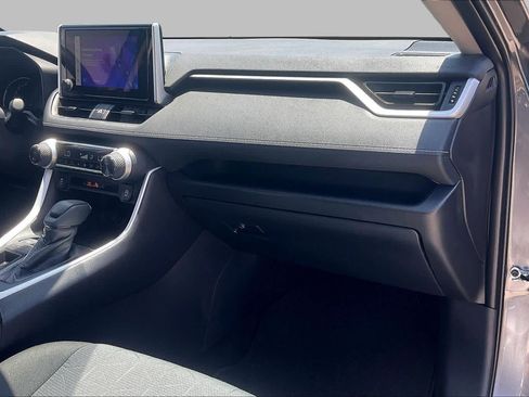 Used 2025 Toyota RAV4 XLE w/ Convenience Package FWD image 19