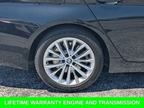 Used 2022 BMW 530i xDrive w/ Premium Package AWD/4WD image 12