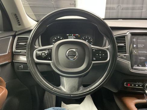 Used 2019 Volvo XC90 T6 Momentum w/ Advanced Package image 16