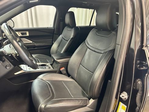 Used 2020 Ford Explorer ST w/ ST Street Pack AWD/4WD image 5