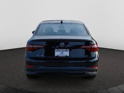 Used 2023 Volkswagen Jetta SE FWD image 6