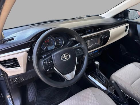 Used 2015 Toyota Corolla LE FWD image 17