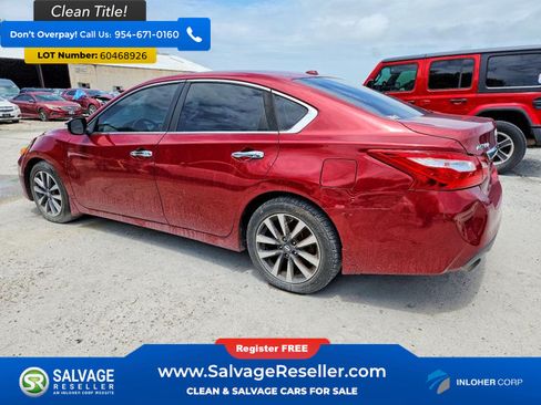 Used 2017 Nissan Altima 2.5 SV w/ Convenience Package FWD image 3