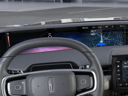 New 2026 Lincoln Nautilus Premier AWD/4WD image 13