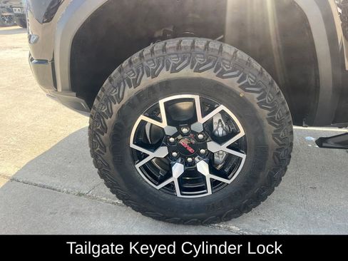 New 2026 GMC Canyon AT4X image 33