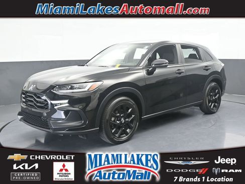 Used 2024 Honda HR-V Sport image 1