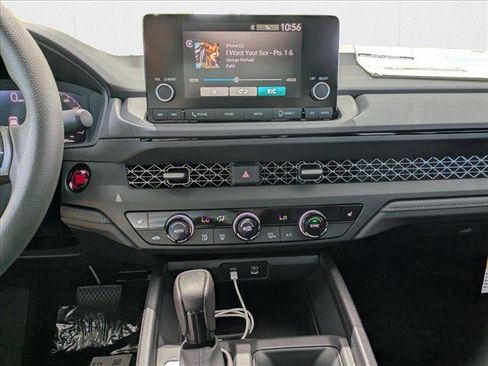 New 2025 Honda Accord SE image 12