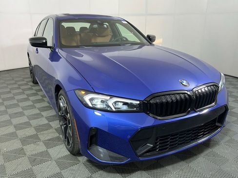 New 2026 BMW 330i Sedan w/ M Sport Package image 4