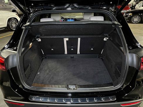Used 2025 Mercedes-Benz GLA 250 4MATIC image 17