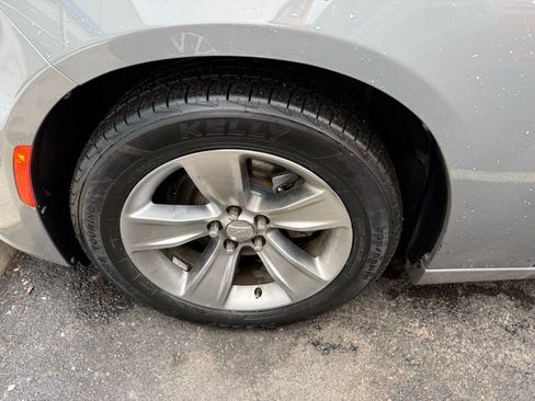 Used 2018 Dodge Charger SXT Plus w/ Driver Confidence Group image 35