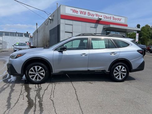 Used 2021 Subaru Outback AWD/4WD image 7