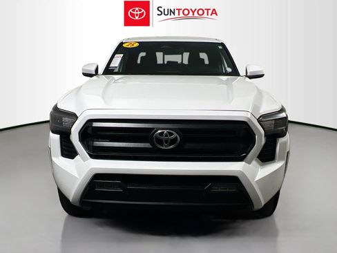 Used 2025 Toyota Tacoma SR5 w/ SR5 Upgrade Package RWD image 10