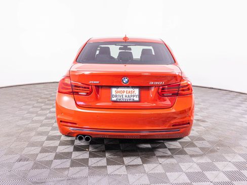 Used 2017 BMW 330i xDrive Sedan image 11