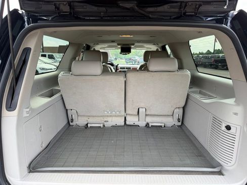 Used 2011 Chevrolet Suburban LTZ AWD/4WD image 27