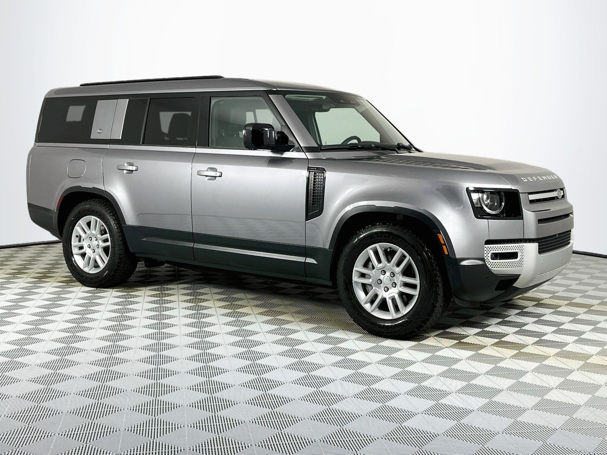 Used 2023 Land Rover Defender 130 S AWD/4WD image 3