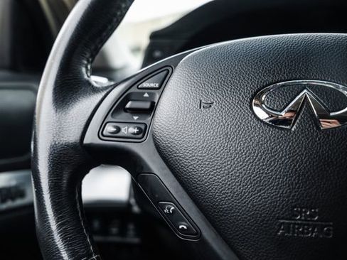 Used 2014 INFINITI Q60 Journey w/ Premium Package image 56