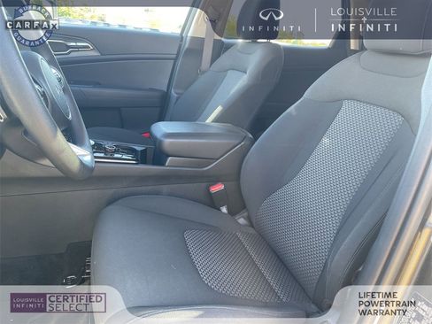 Used 2023 Kia Sportage LX image 13