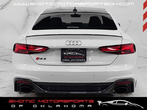 Used 2021 Audi RS 5 w/ Black Optic Carbon Package AWD/4WD image 9