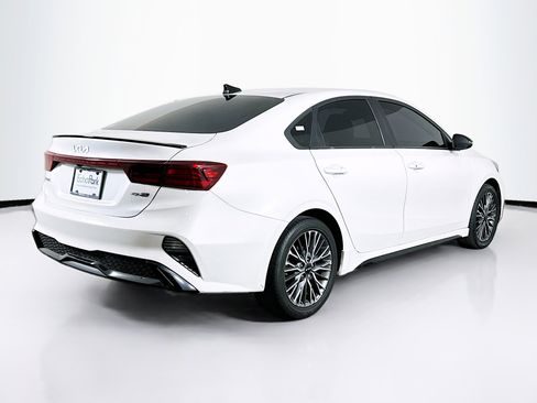Used 2023 Kia Forte GT-Line FWD image 9