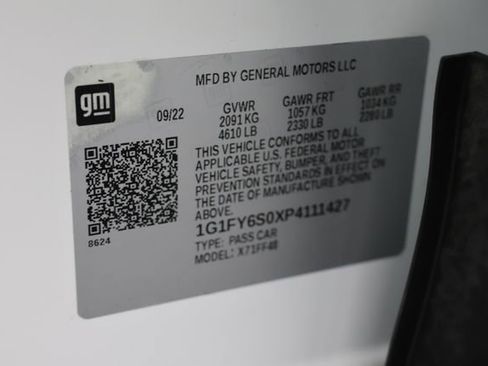 Used 2023 Chevrolet Bolt EUV LT w/ Convenience Package image 27