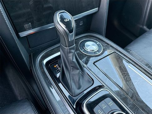 Used 2023 INFINITI QX80 Luxe w/ Cargo Package image 18