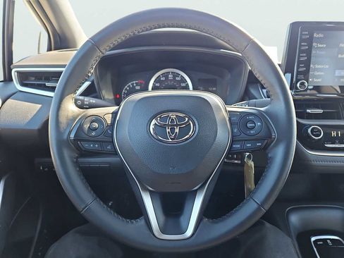 Used 2022 Toyota Corolla SE image 23