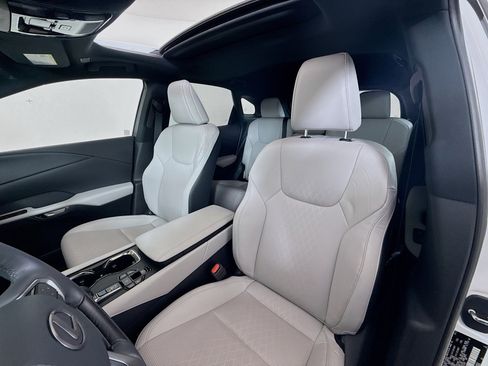 Used 2023 Lexus RX 350 Premium Plus w/ Accessory Package (Z1) AWD/4WD image 11