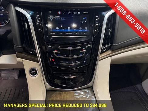Used 2019 Cadillac Escalade ESV Premium Luxury image 7