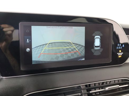 Used 2022 Hyundai Palisade SEL w/ Premium Package FWD image 6