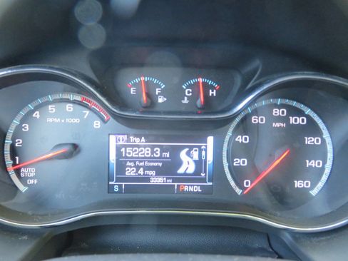 Used 2017 Chevrolet Cruze LT w/ Sun And Sound Package FWD image 15